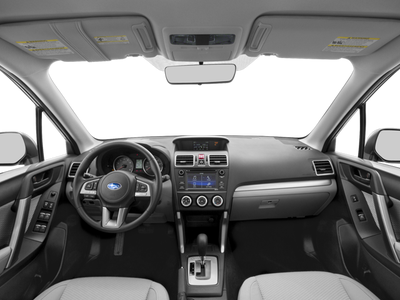 2017 Subaru Forester 2.5i (M6)