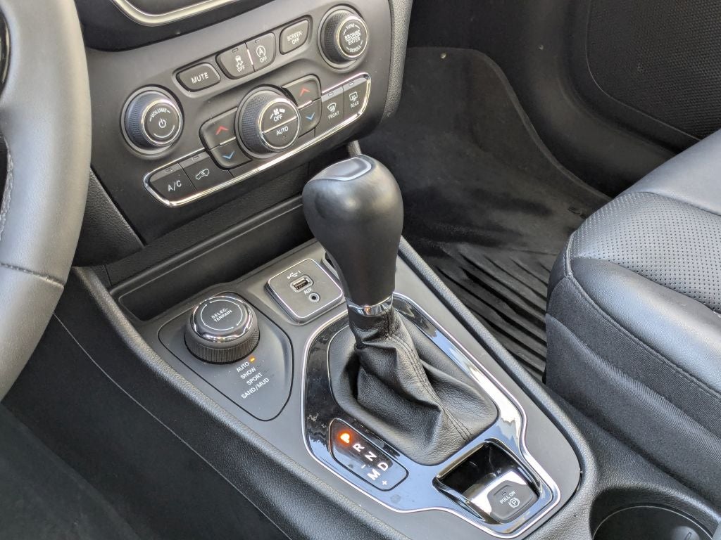 2023 Jeep Cherokee Altitude Lux 4x4