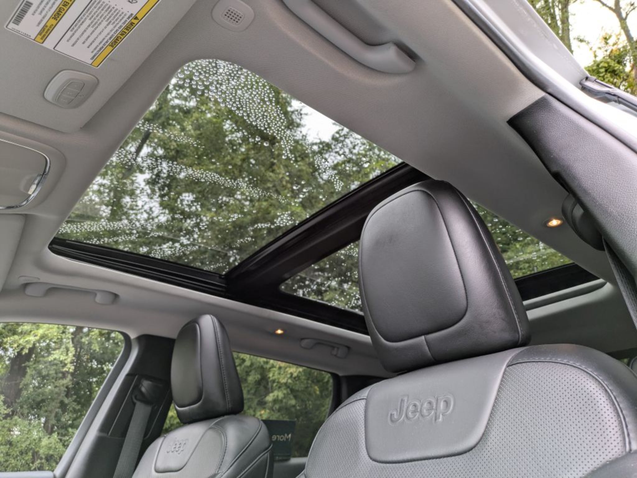 2022 Jeep Cherokee Latitude Lux - Photo 14