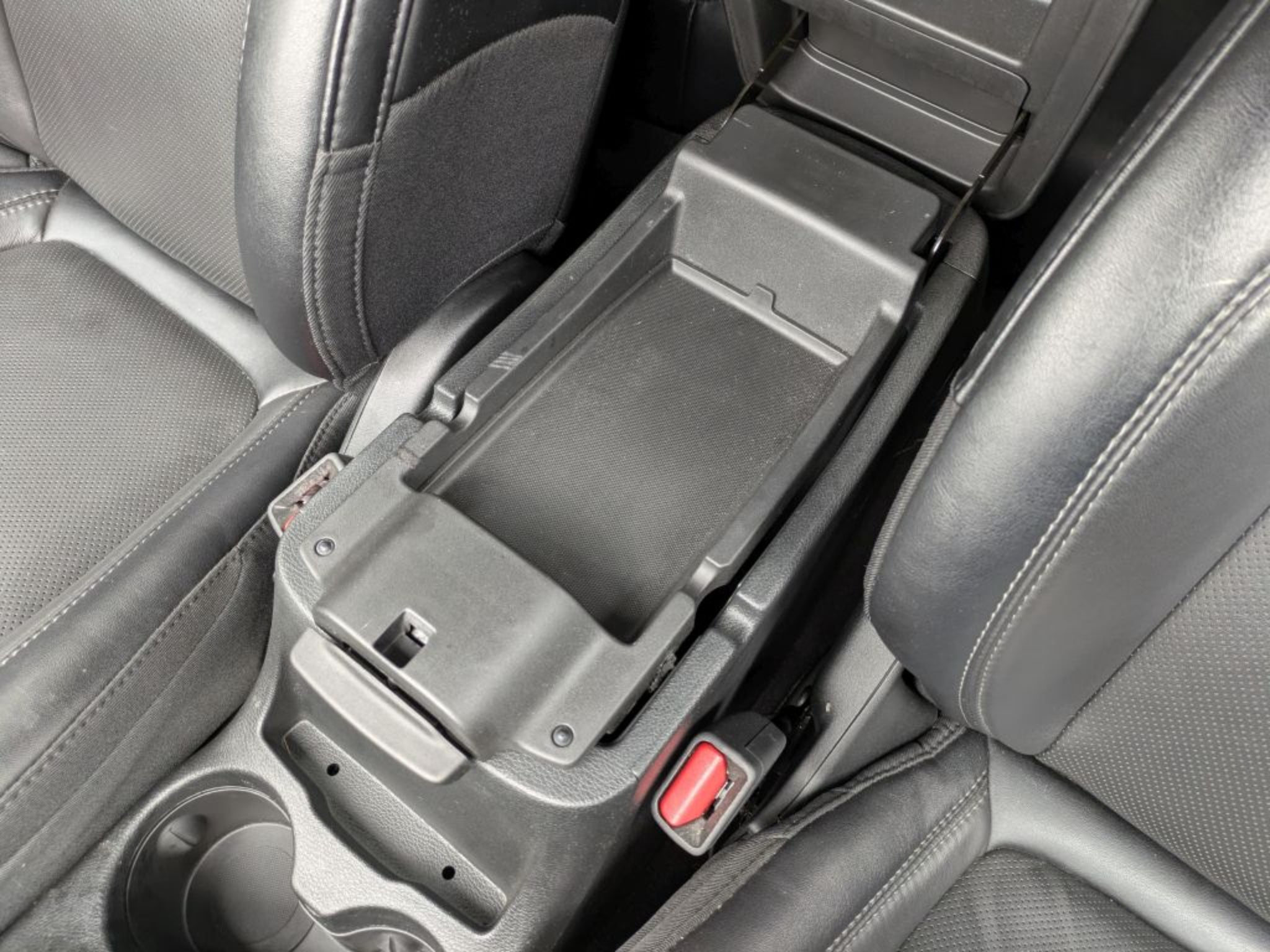2022 Jeep Cherokee Latitude Lux - Photo 23