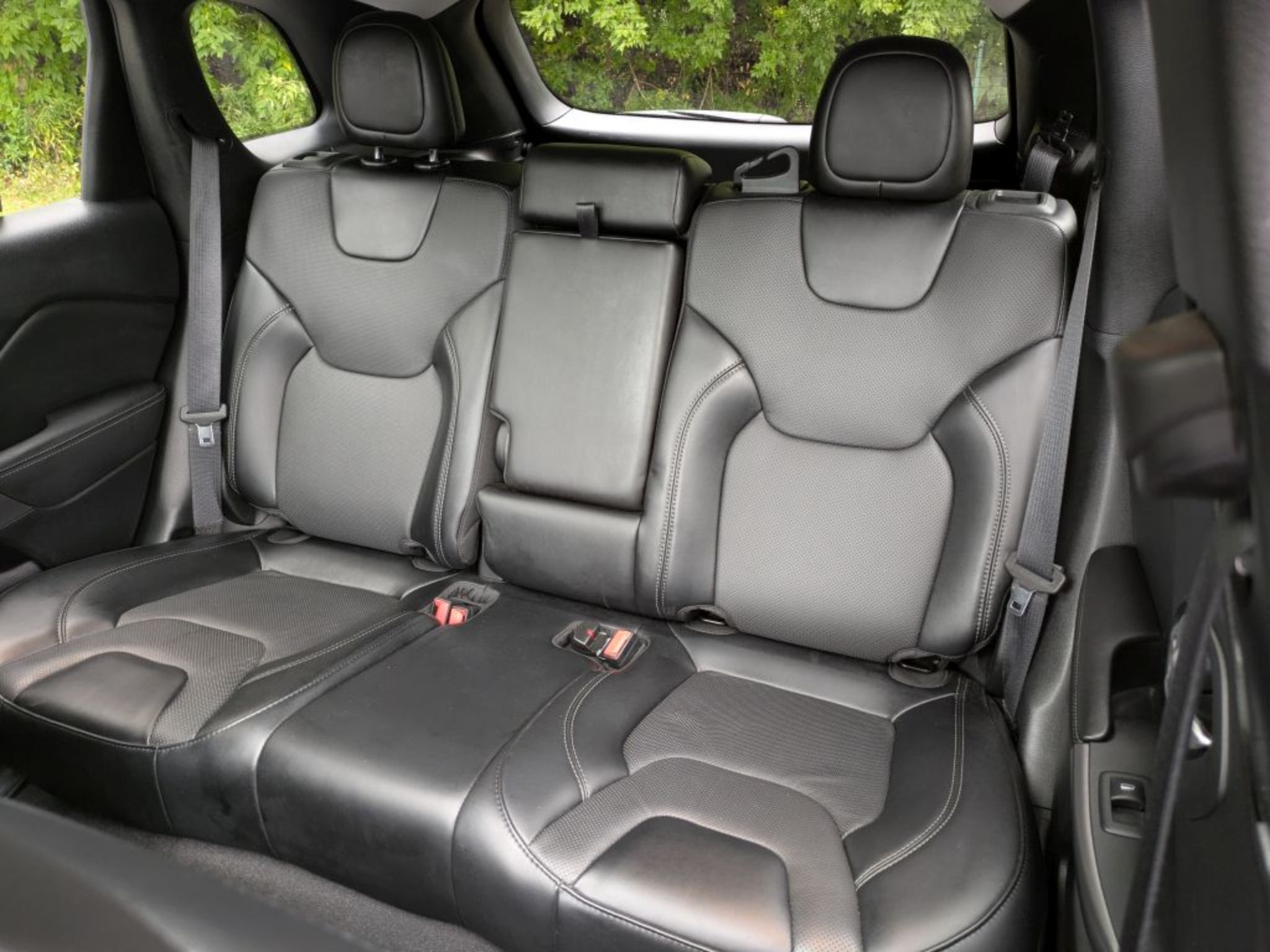 2022 Jeep Cherokee Latitude Lux - Photo 28