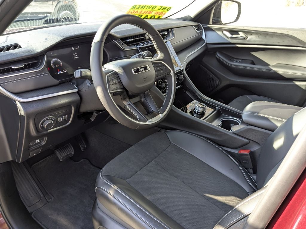 2025 Jeep Grand Cherokee Altitude X 4x4