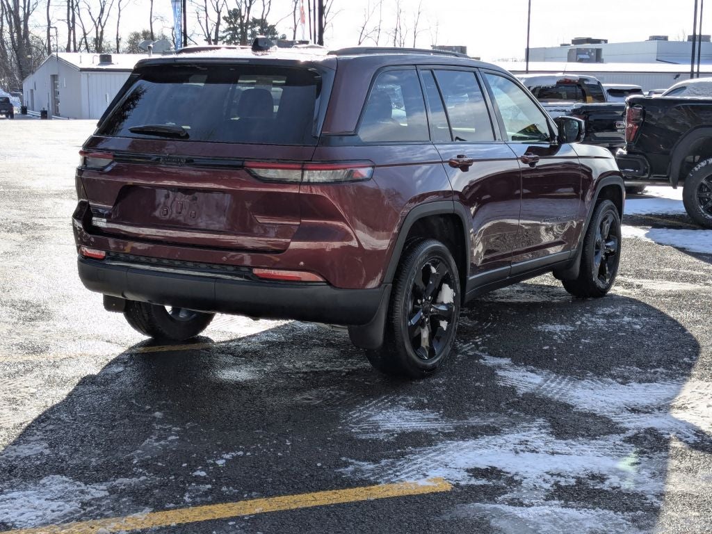 2025 Jeep Grand Cherokee Altitude X 4x4