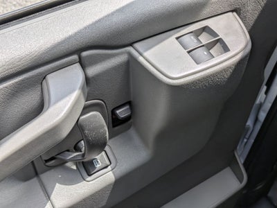 2026 GMC Savana Cutaway 3500 1WT
