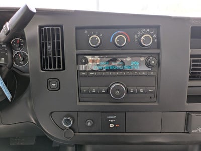 2026 GMC Savana Cutaway 3500 1WT