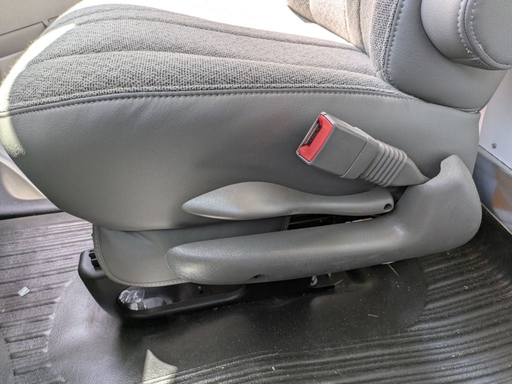 2026 GMC Savana Cutaway 3500 1WT