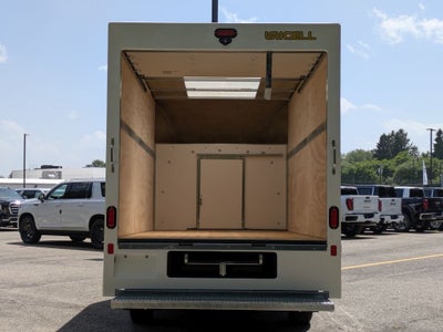 2026 GMC Savana Cutaway 3500 1WT