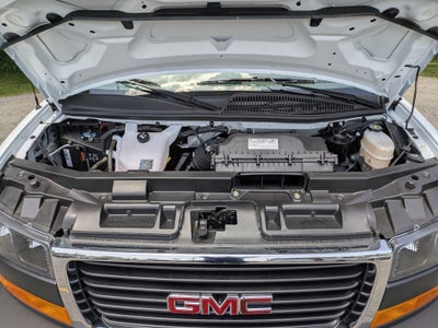 2026 GMC Savana Cutaway 3500 1WT