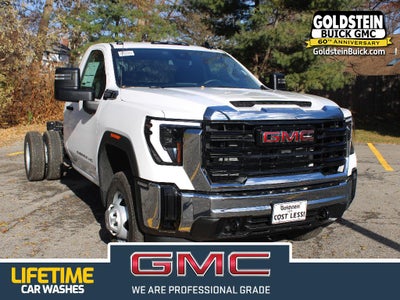 2026 GMC Sierra 3500 HD Chassis Cab Pro