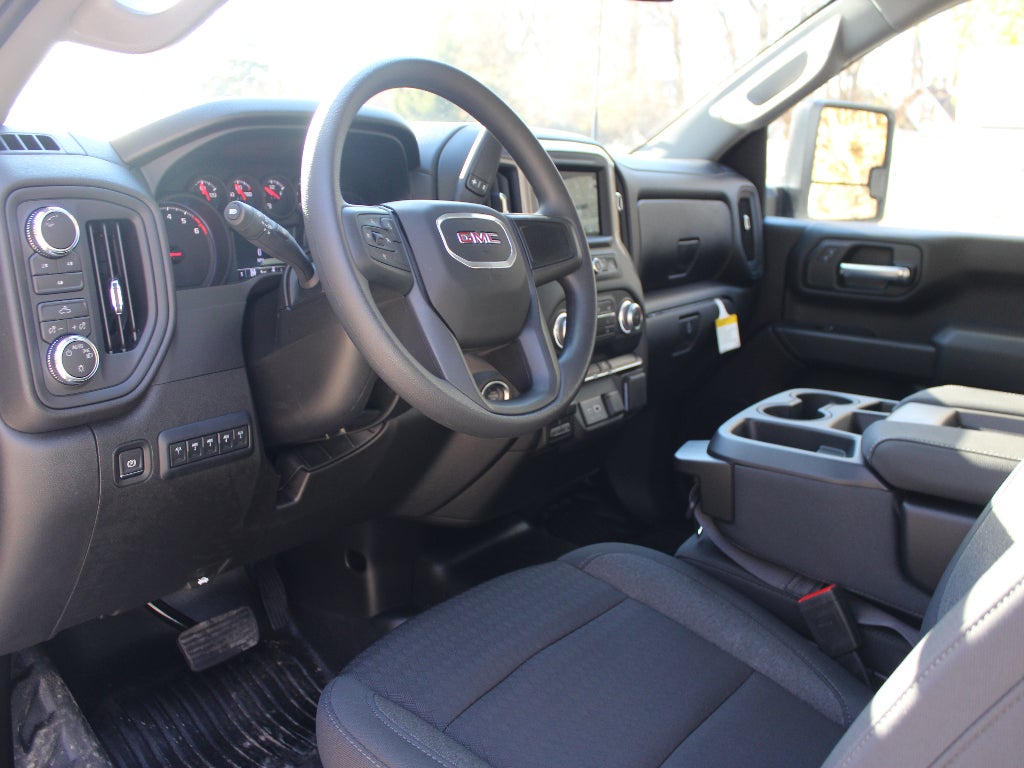 2026 GMC Sierra 3500 HD Chassis Cab Pro