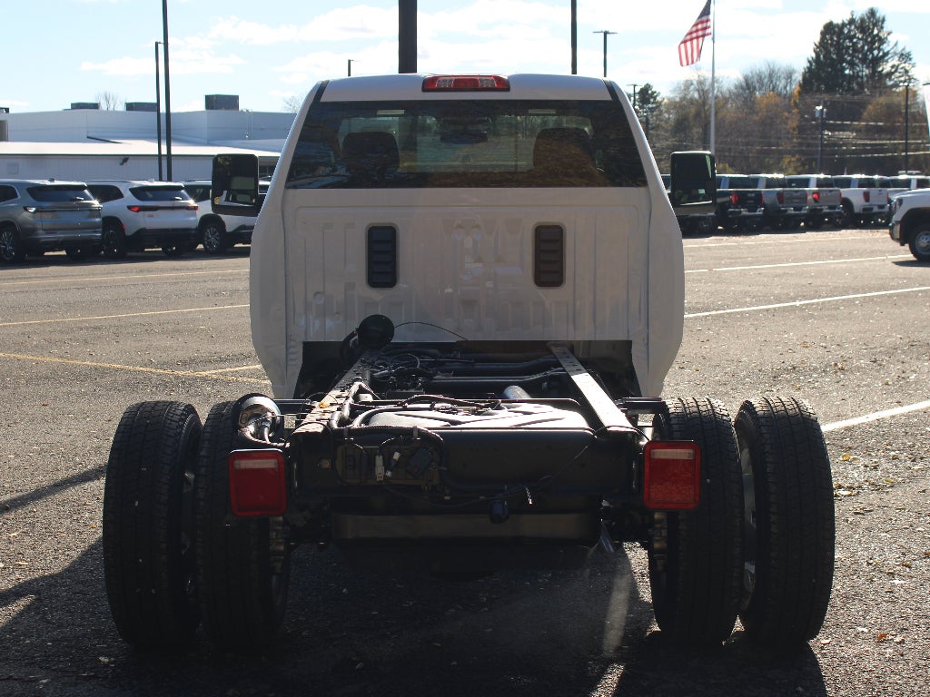 2026 GMC Sierra 3500 HD Chassis Cab Pro