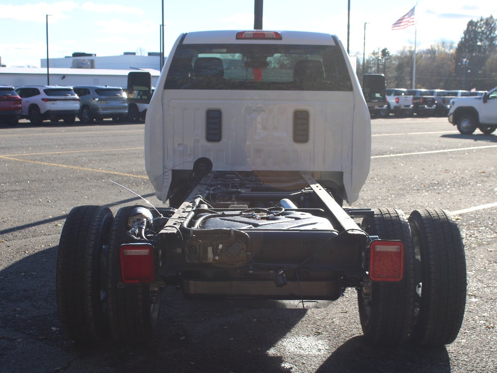 2026 GMC Sierra 3500 HD Chassis Cab Pro
