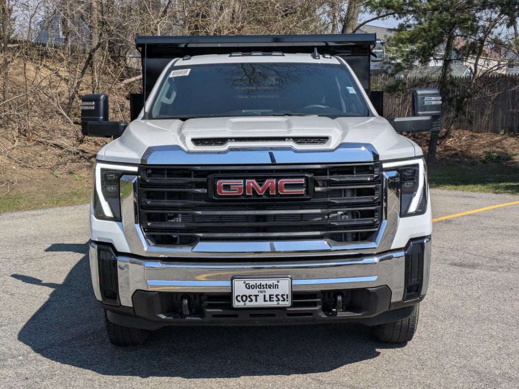 2026 GMC Sierra 3500 HD Chassis Cab Pro