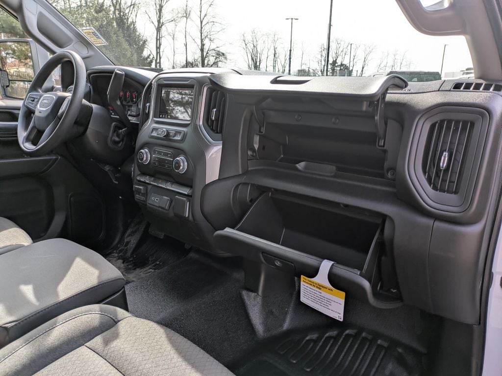 2026 GMC Sierra 3500 HD Chassis Cab Pro