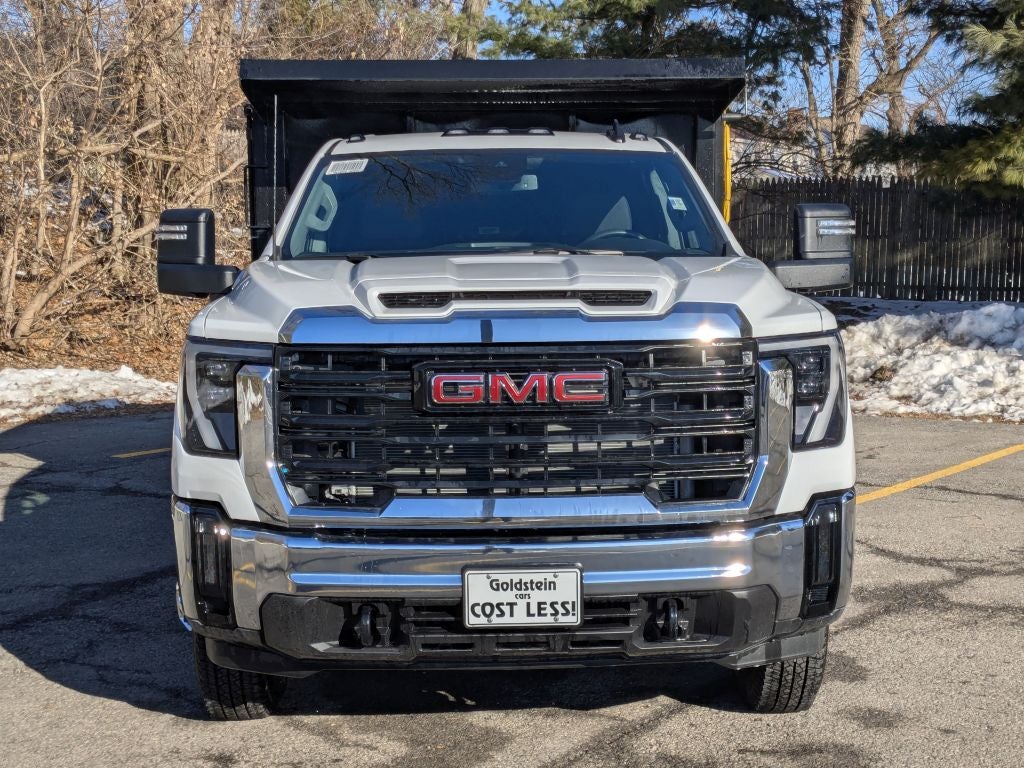 2025 GMC Sierra 3500 HD Chassis Cab Pro