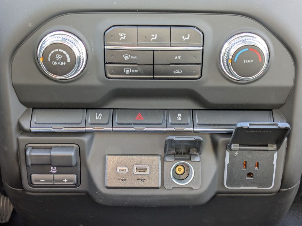 2025 GMC Sierra 3500 HD Chassis Cab Pro