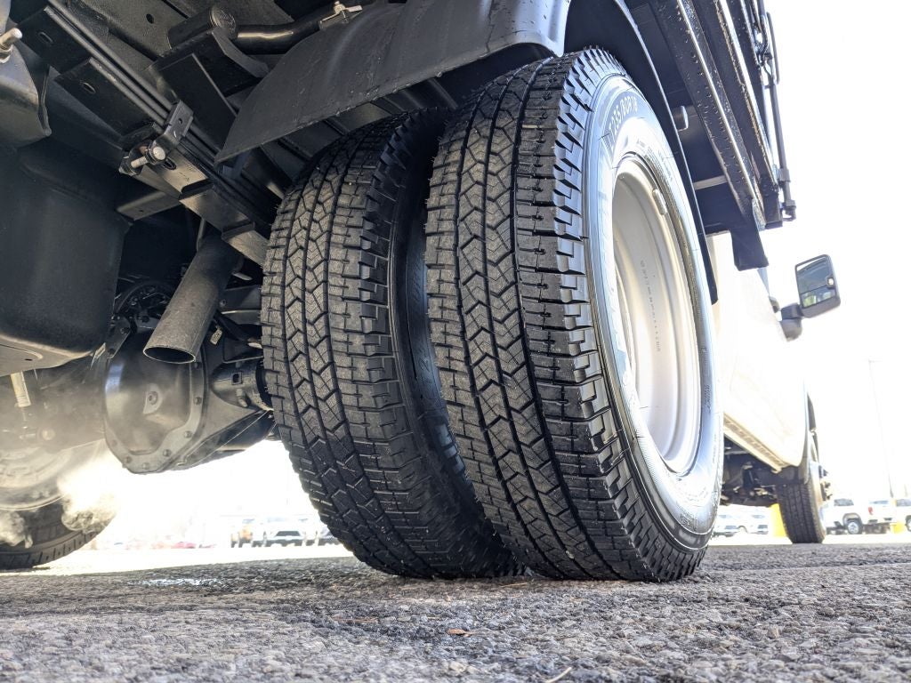 2025 GMC Sierra 3500 HD Chassis Cab Pro