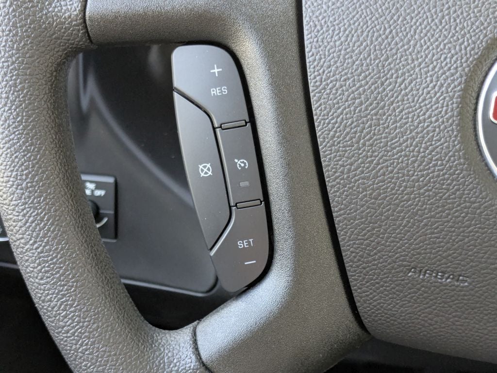 2025 GMC Savana Passenger 3500 LT