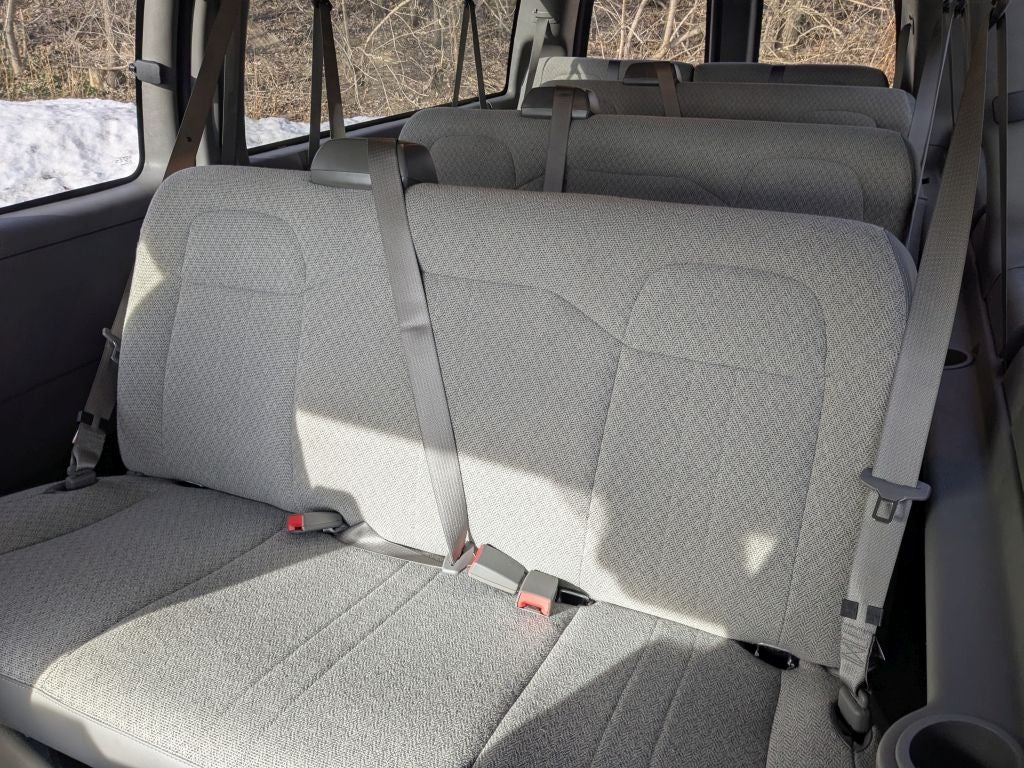 2025 GMC Savana Passenger 3500 LT