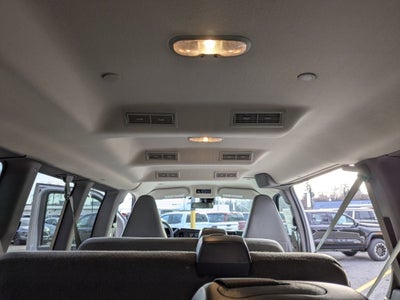 2025 GMC Savana Passenger 3500 LT