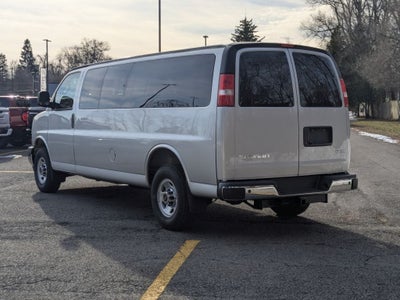 2025 GMC Savana Passenger 3500 LT