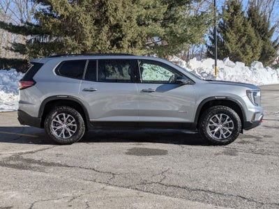 2025 GMC Acadia AT4