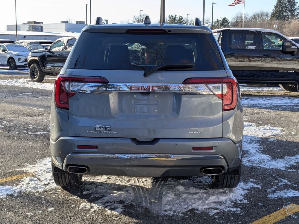 2023 GMC Acadia Denali