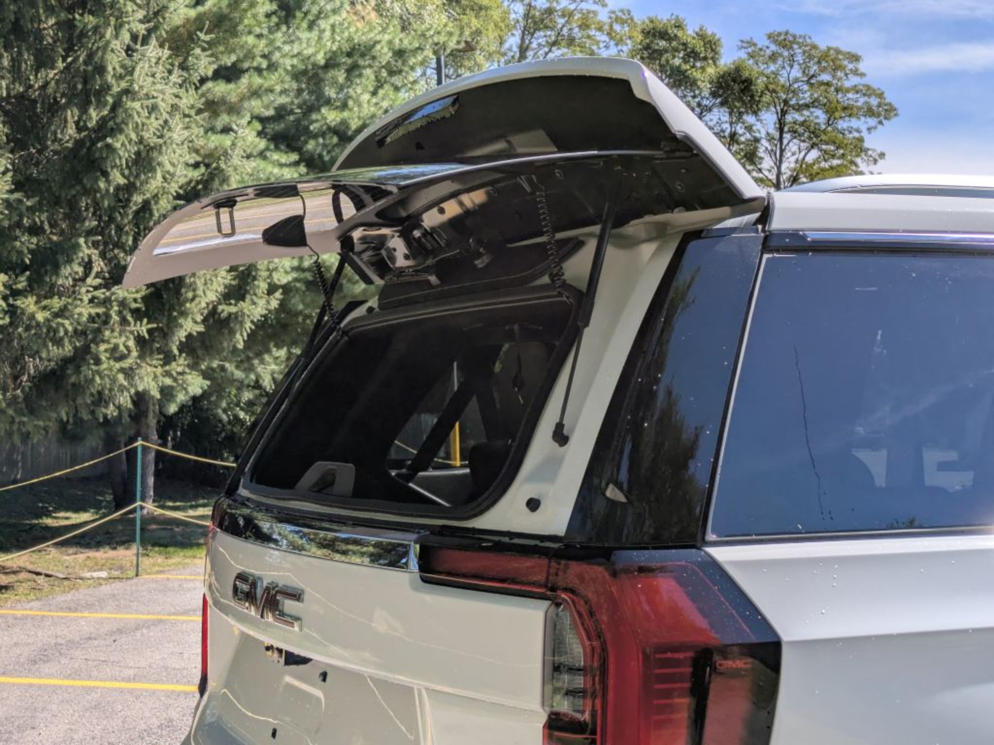 2027 GMC Yukon Elevation