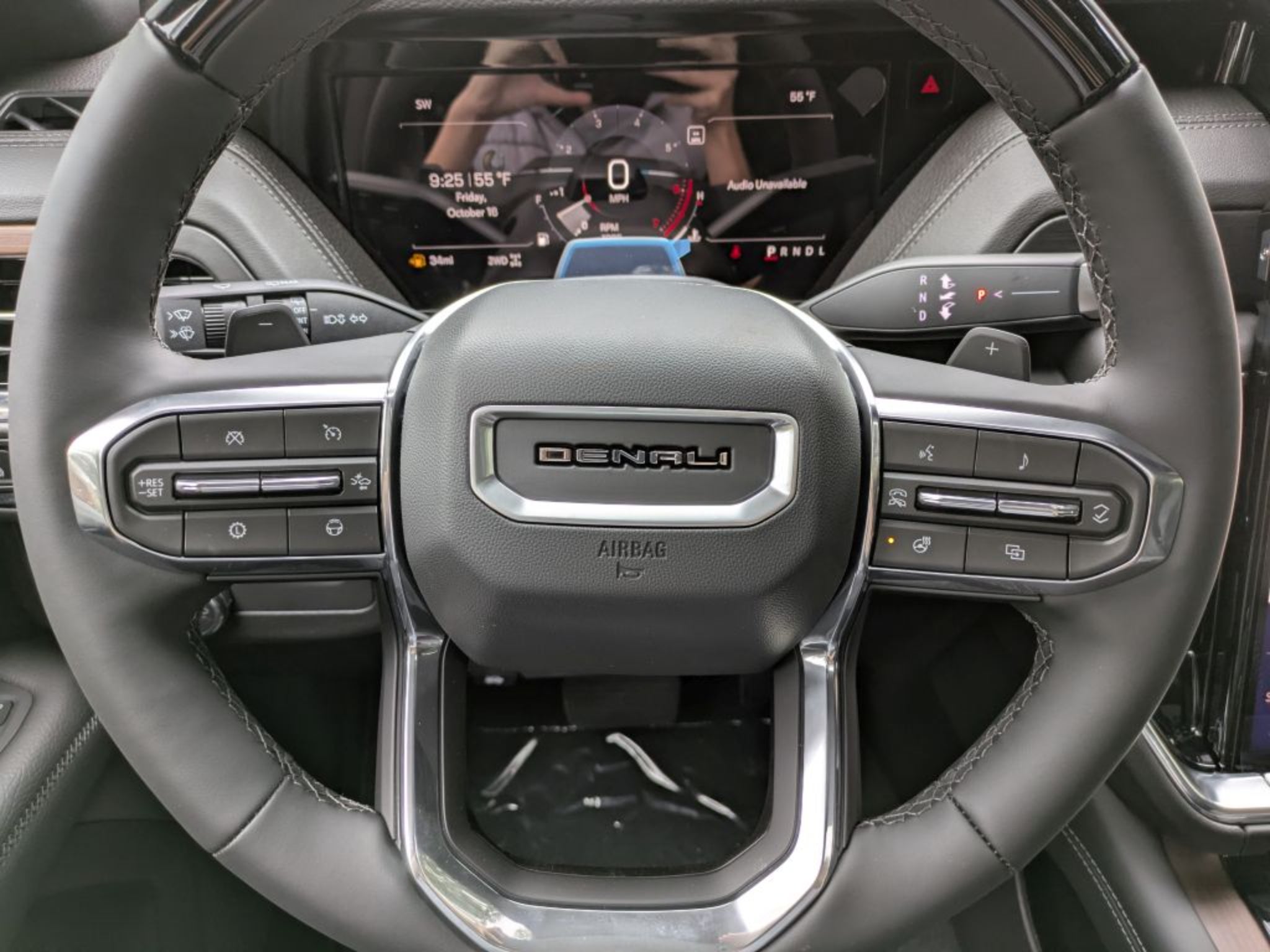2027 GMC Yukon Denali - Photo 15