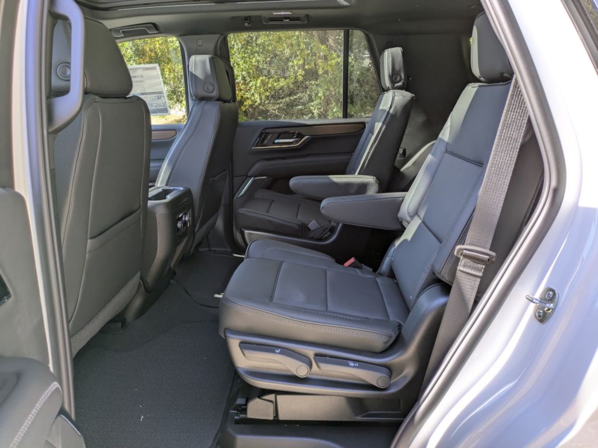 2027 GMC Yukon Denali