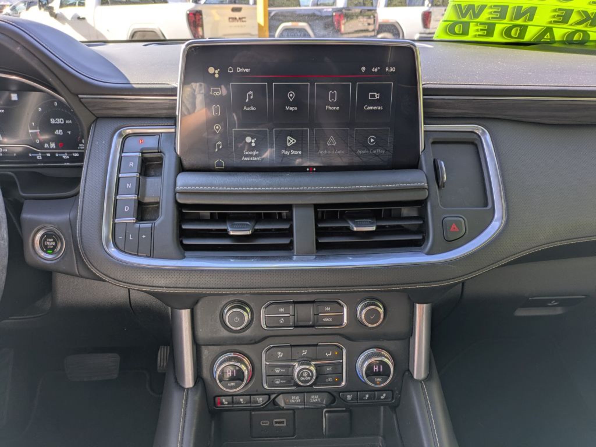 2022 GMC Yukon XL SLT