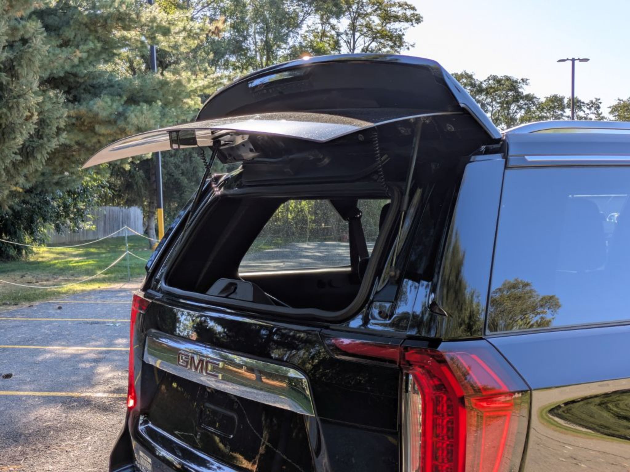 2022 GMC Yukon XL SLT