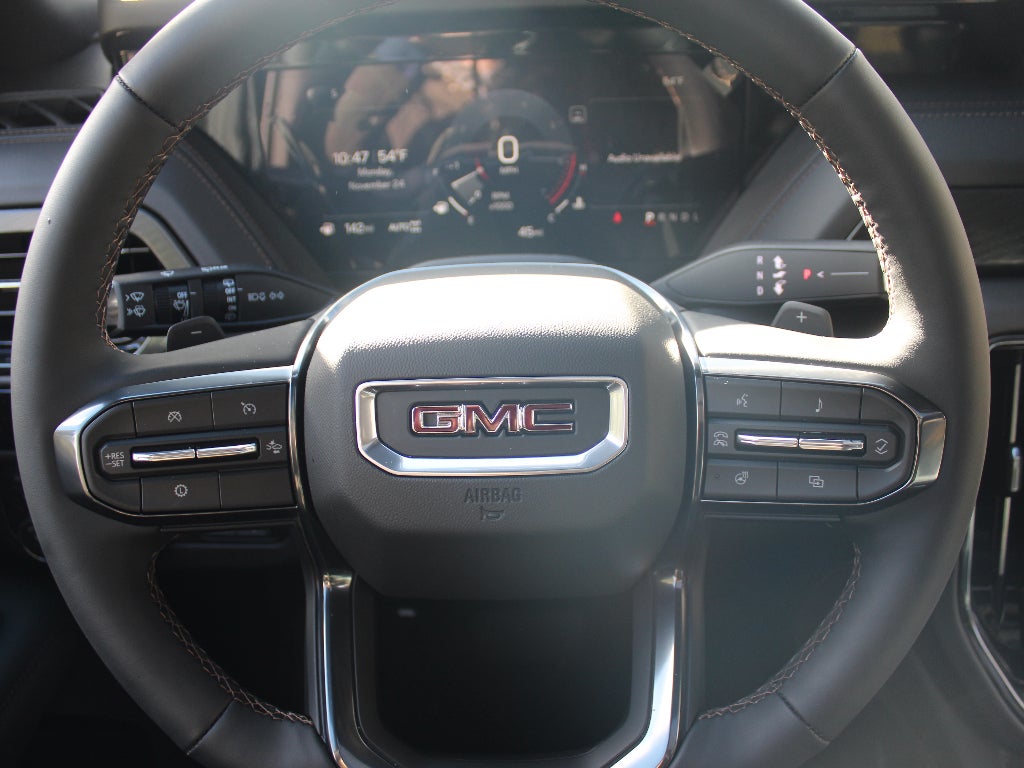 2025 GMC Yukon XL AT4