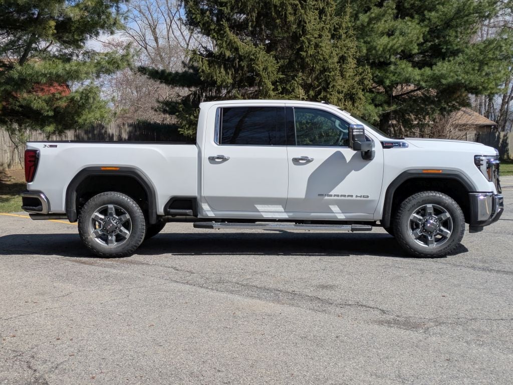 2026 GMC Sierra 2500 HD SLT