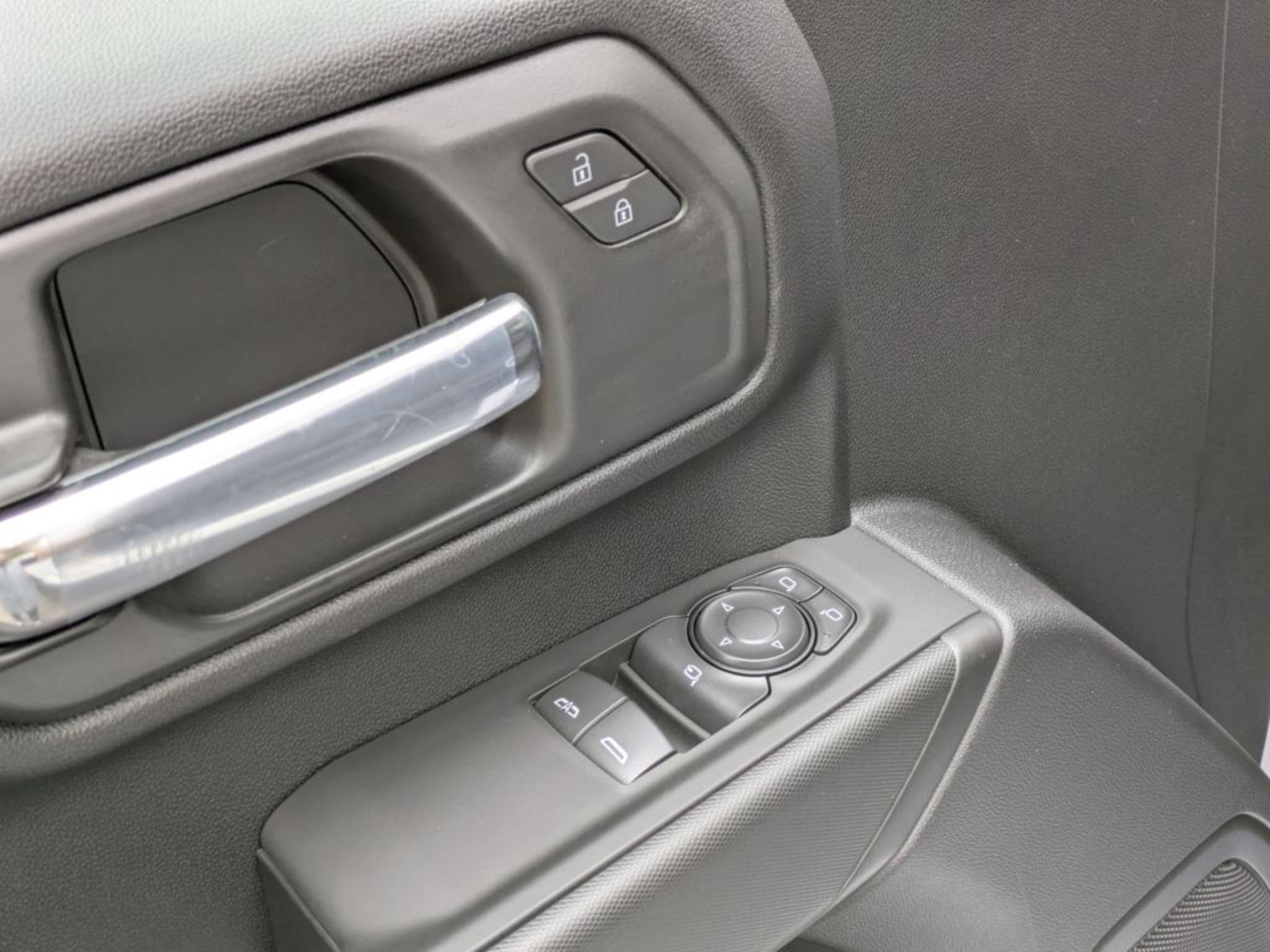 2026 GMC Sierra 3500HD Pro - Photo 10