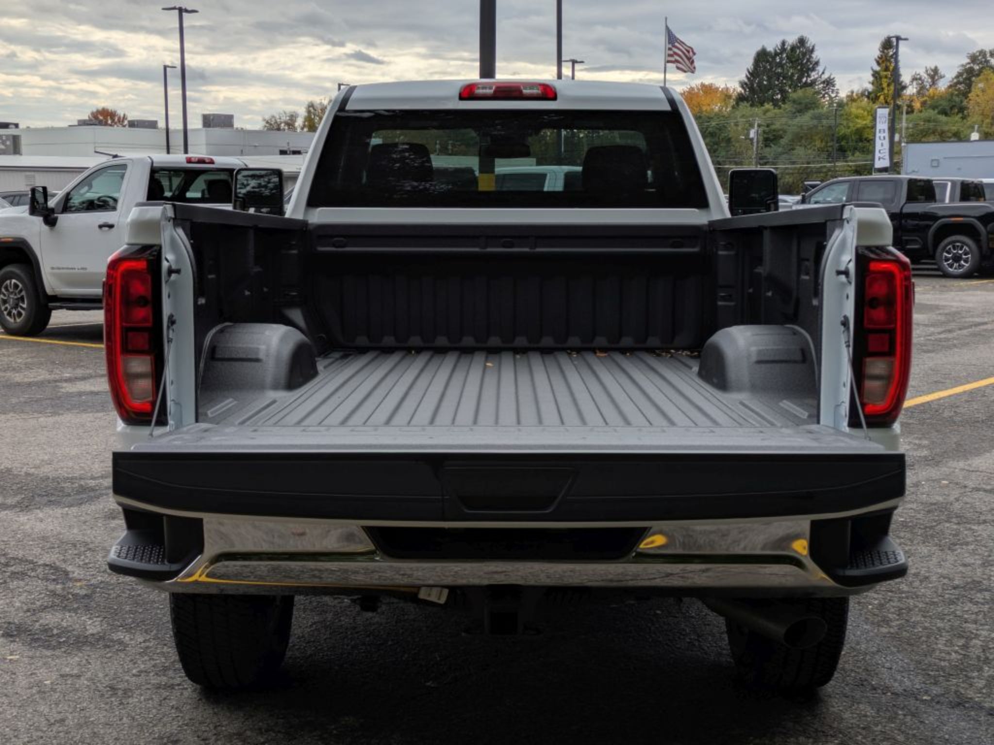 2026 GMC Sierra 3500HD Pro - Photo 31