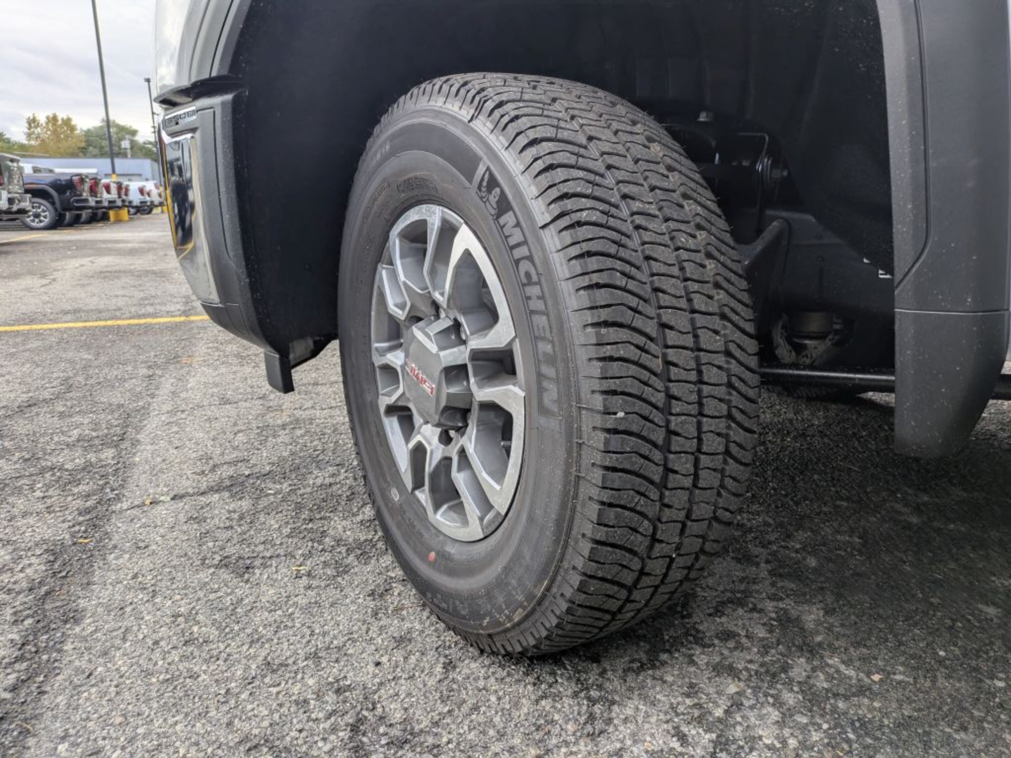 2026 GMC Sierra 3500HD Pro - Photo 35