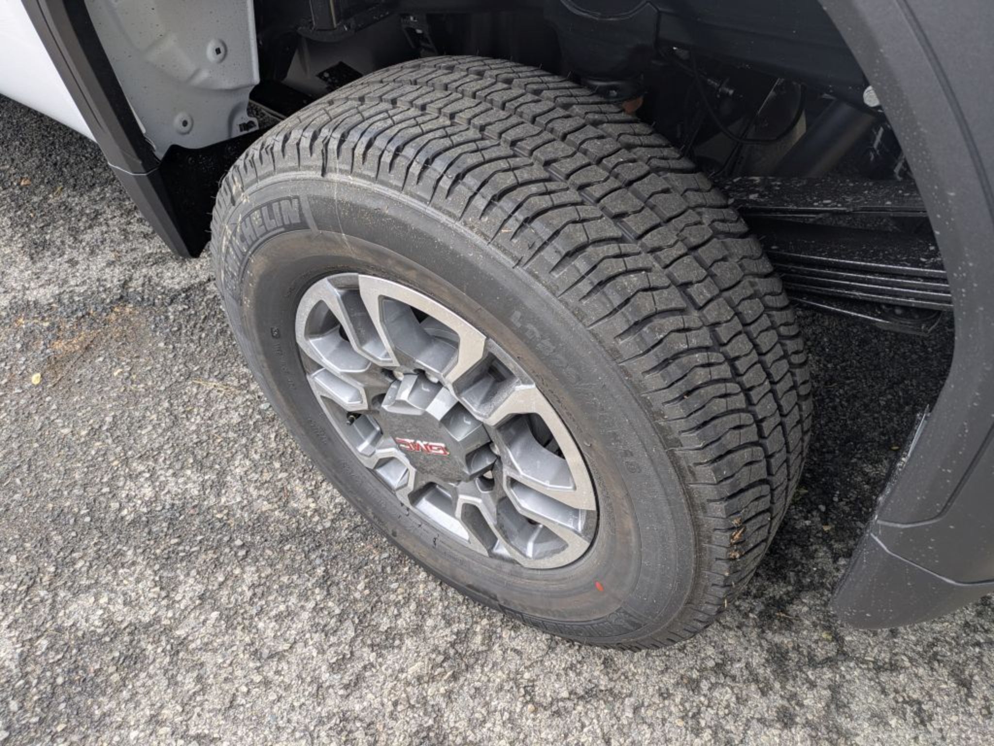 2026 GMC Sierra 3500HD Pro - Photo 36