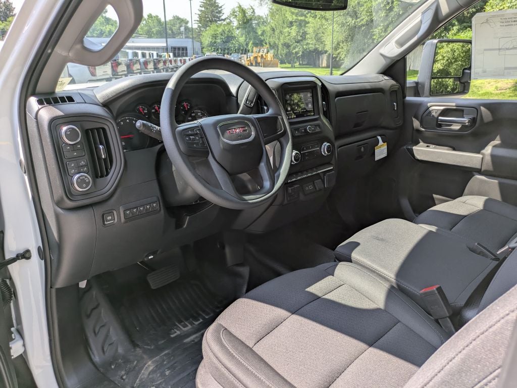 2026 GMC Sierra 3500HD Pro - Photo 11