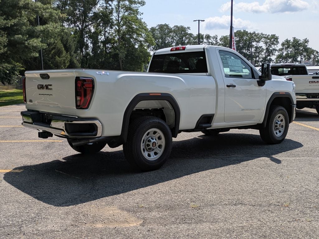 2026 GMC Sierra 3500HD Pro - Photo 7