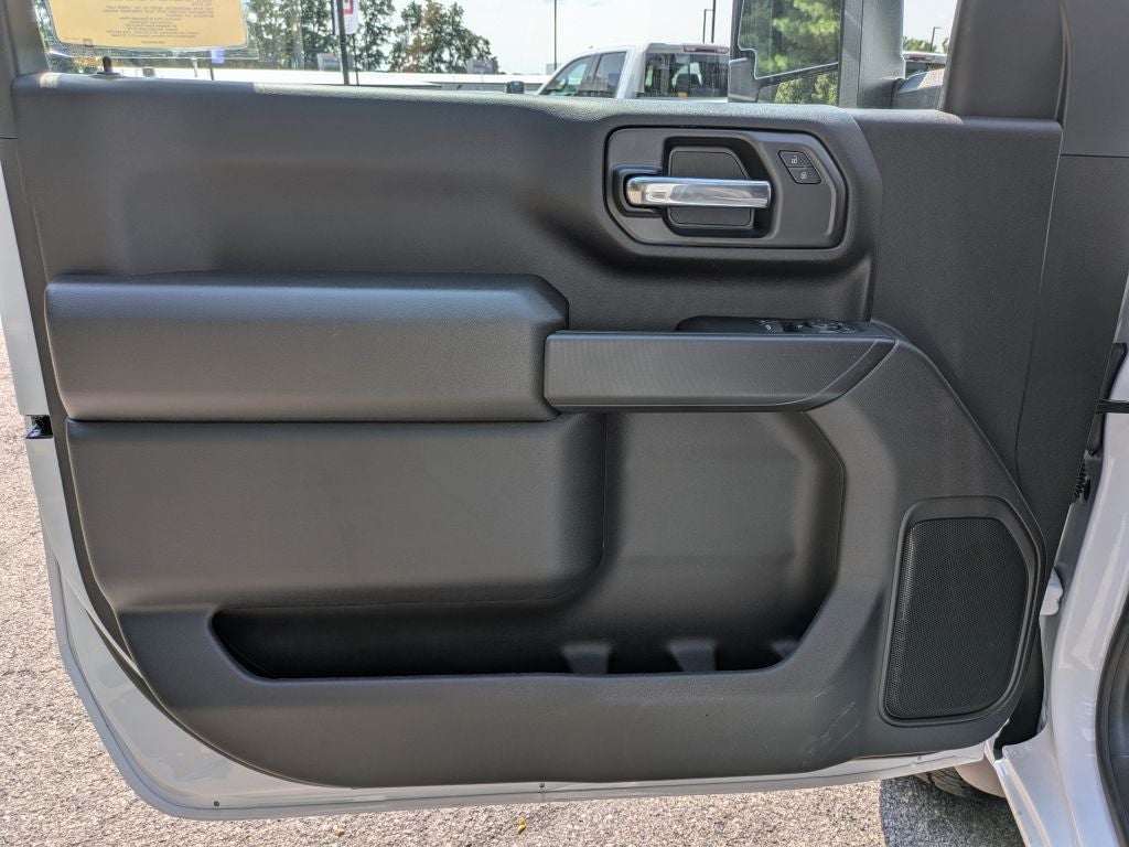 2026 GMC Sierra 3500HD Pro - Photo 9