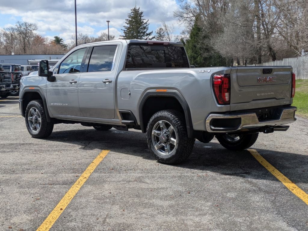 2026 GMC Sierra 2500 HD SLE