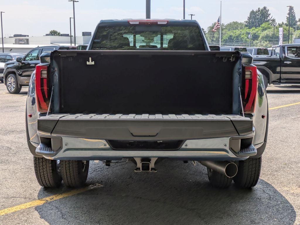 2026 GMC Sierra 3500 HD Denali DRW