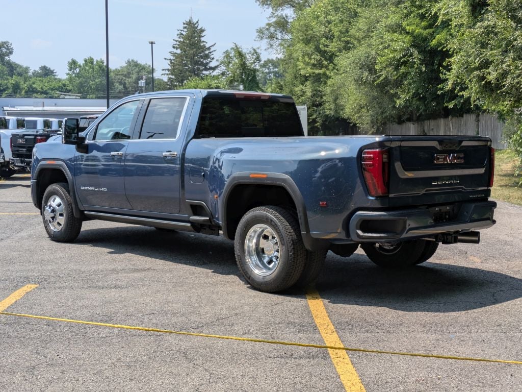 2026 GMC Sierra 3500 HD Denali DRW