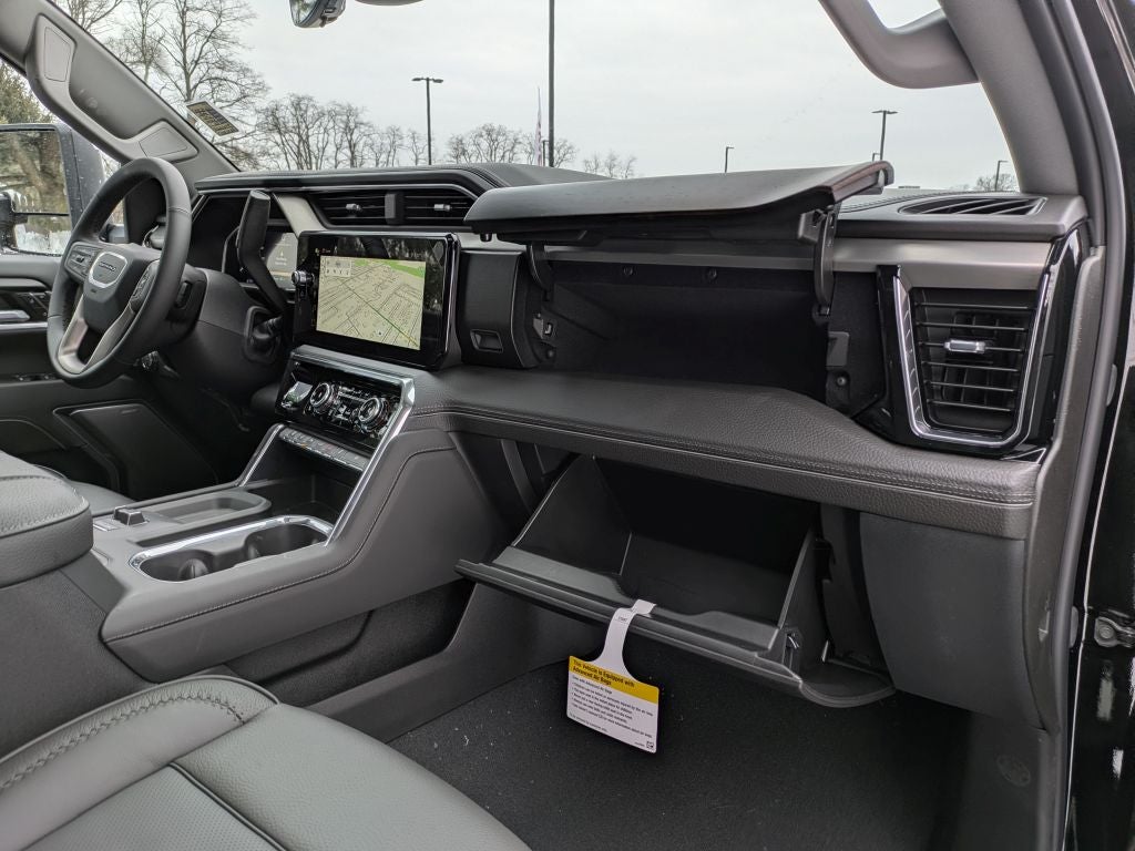 2026 GMC Sierra 3500 HD Denali DRW