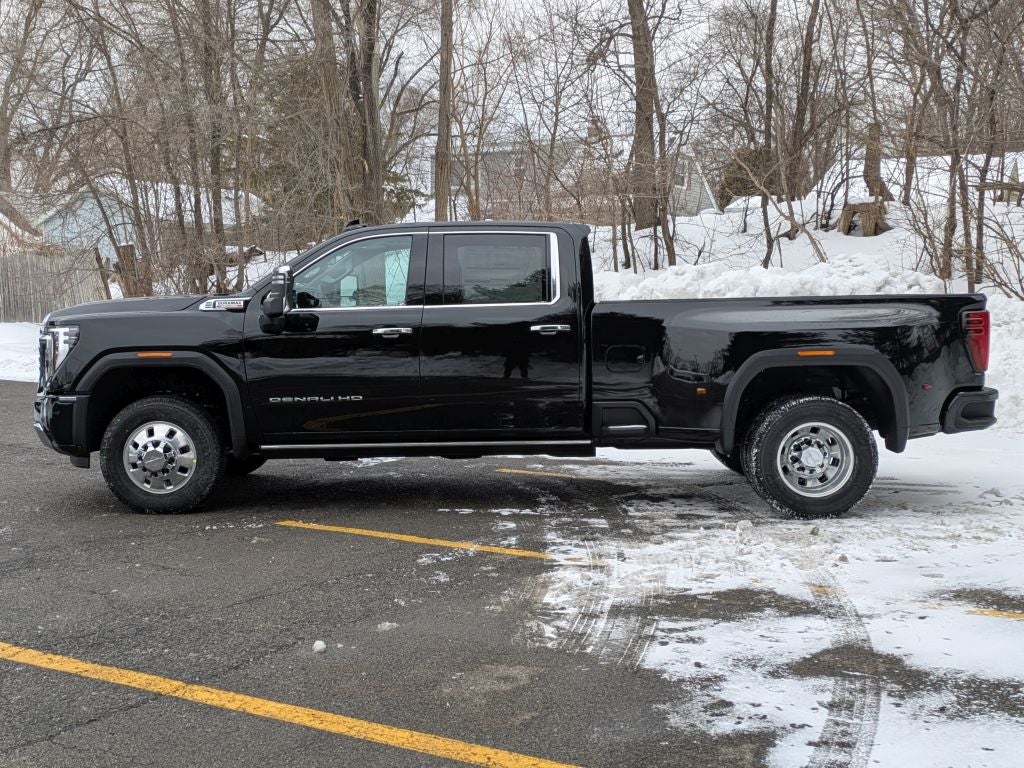 2026 GMC Sierra 3500 HD Denali DRW