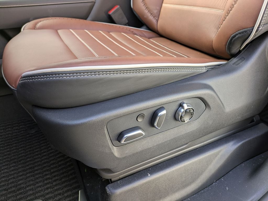 2026 GMC Sierra 3500 HD Denali Ultimate DRW