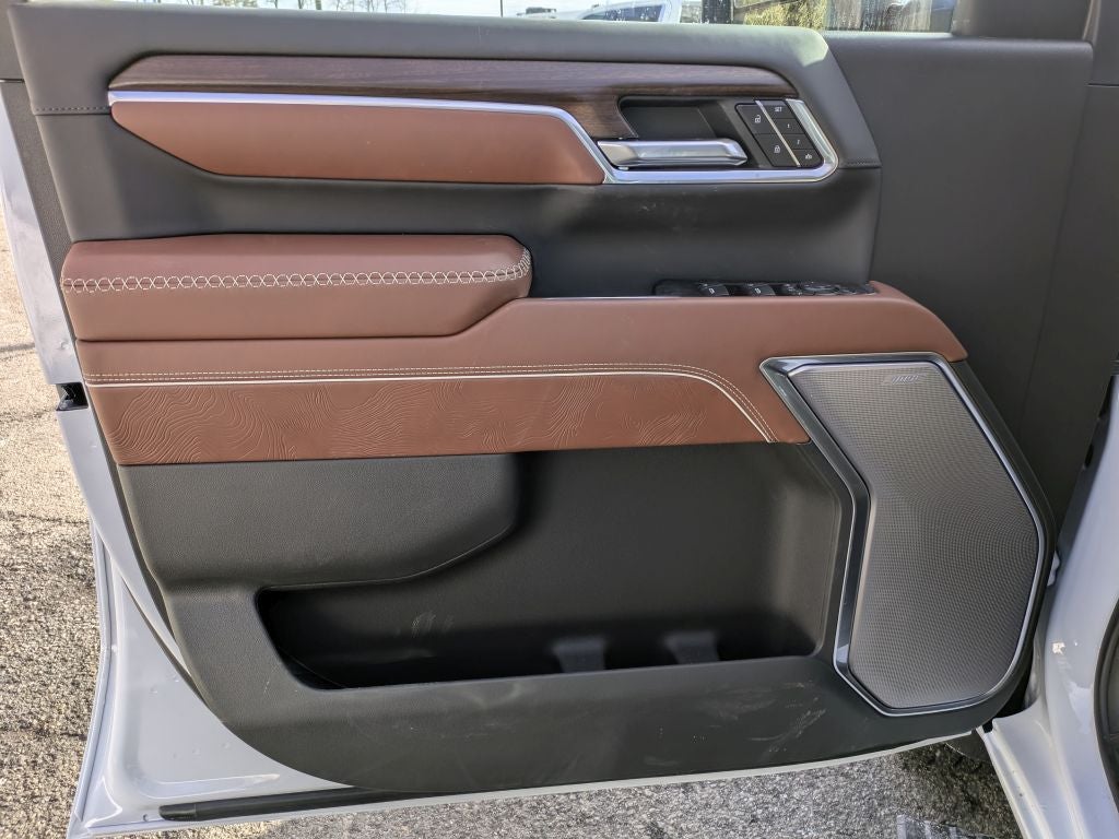 2026 GMC Sierra 3500 HD Denali Ultimate DRW