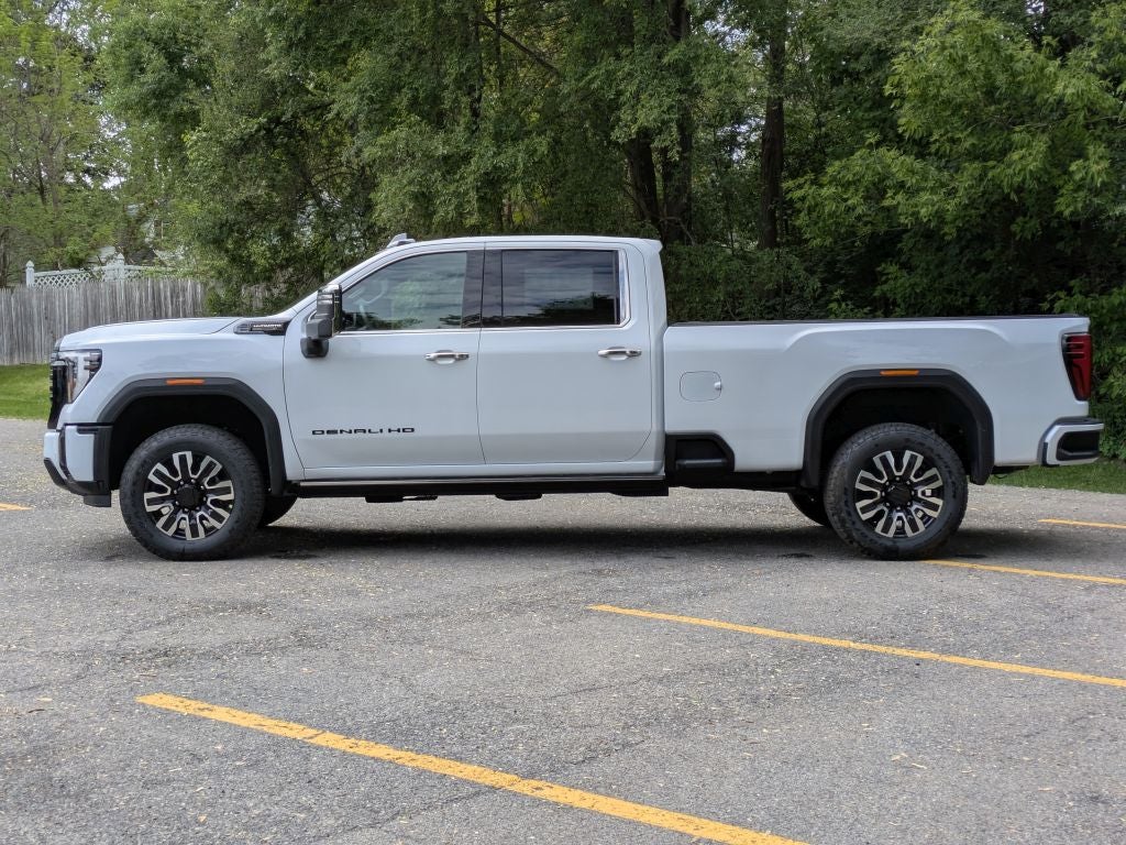2026 GMC Sierra 3500 HD Denali Ultimate