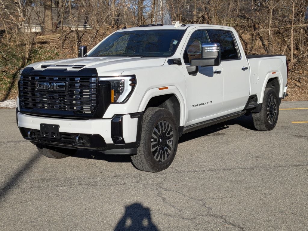 2025 GMC Sierra 3500 HD Denali Ultimate